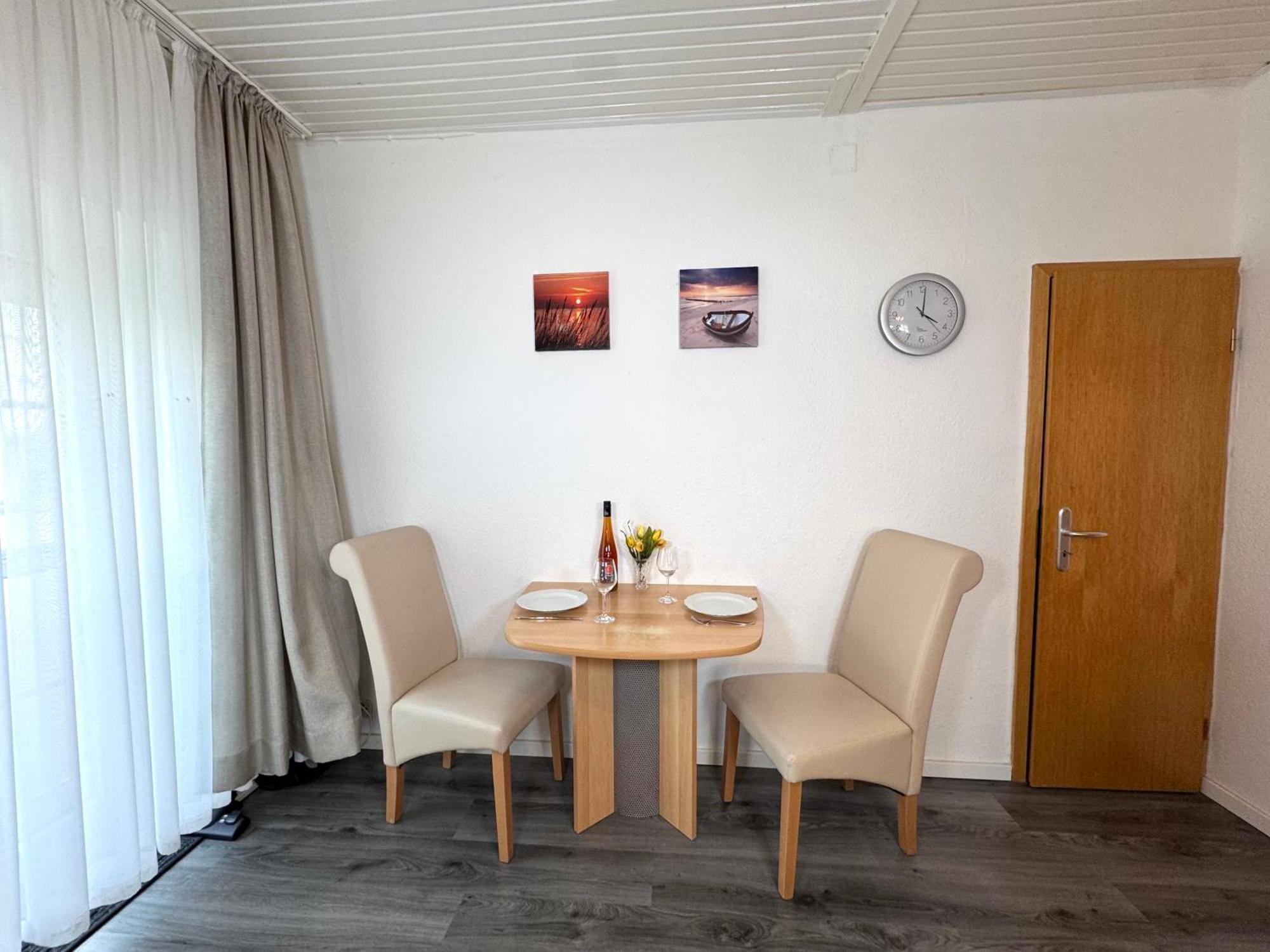 Landhaus Nordsee-Peerhuus Friedrichskoog Exterior photo